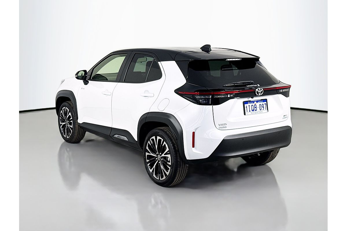 2025 Toyota Yaris Cross Urban MXPJ15R