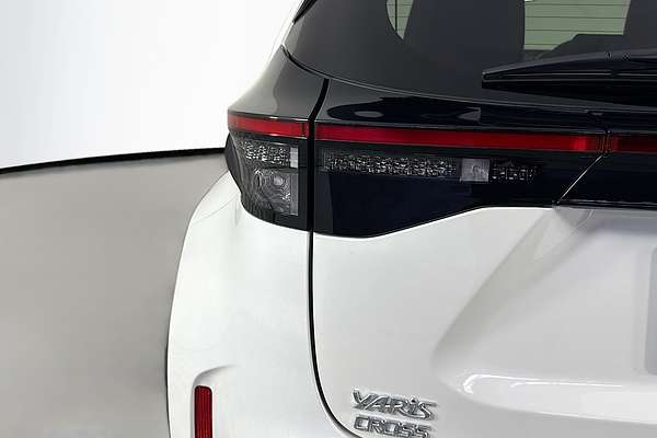 2025 Toyota Yaris Cross Urban MXPJ15R