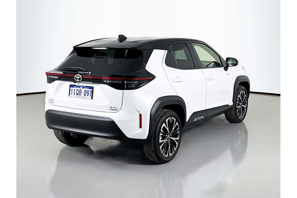 2025 Toyota Yaris Cross Urban MXPJ15R