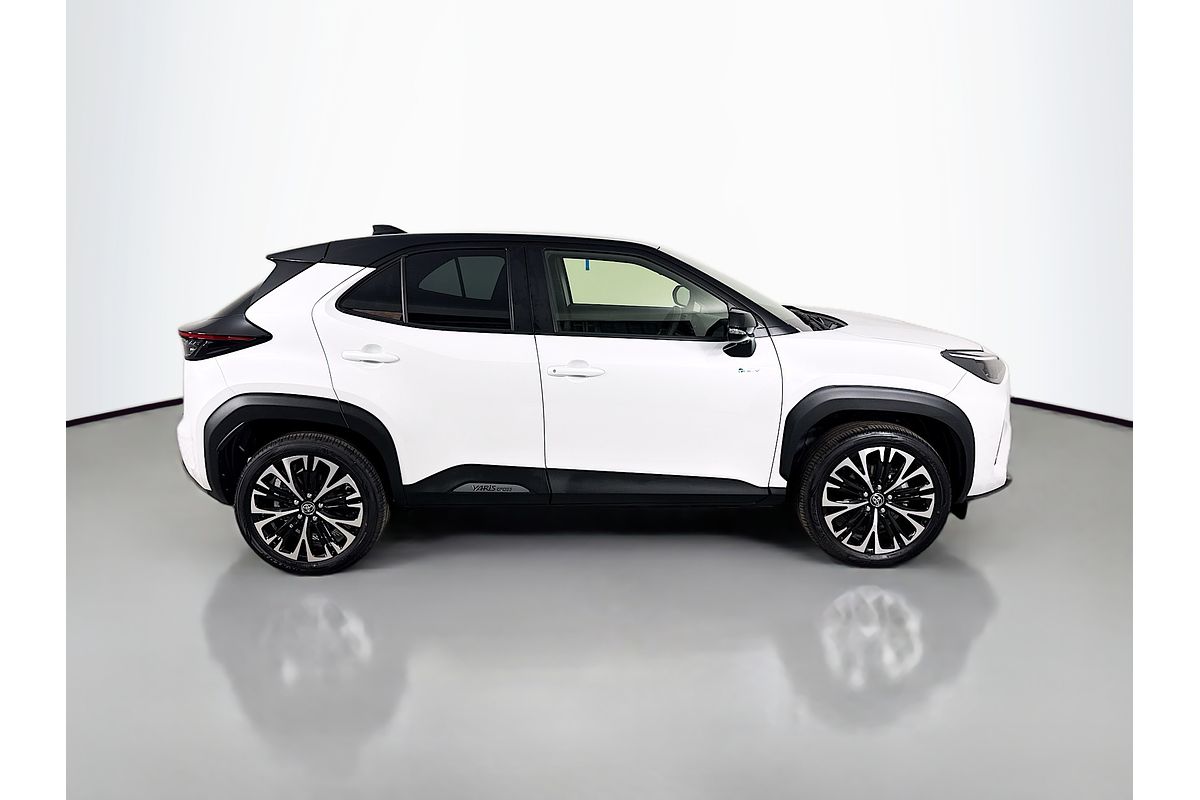 2025 Toyota Yaris Cross Urban MXPJ15R