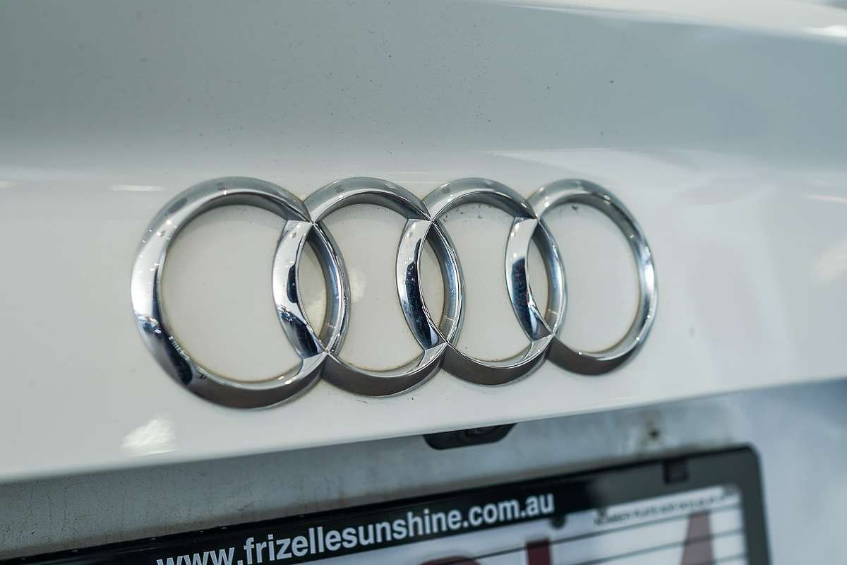 2020 Audi A3 35 TFSI S line plus 8V