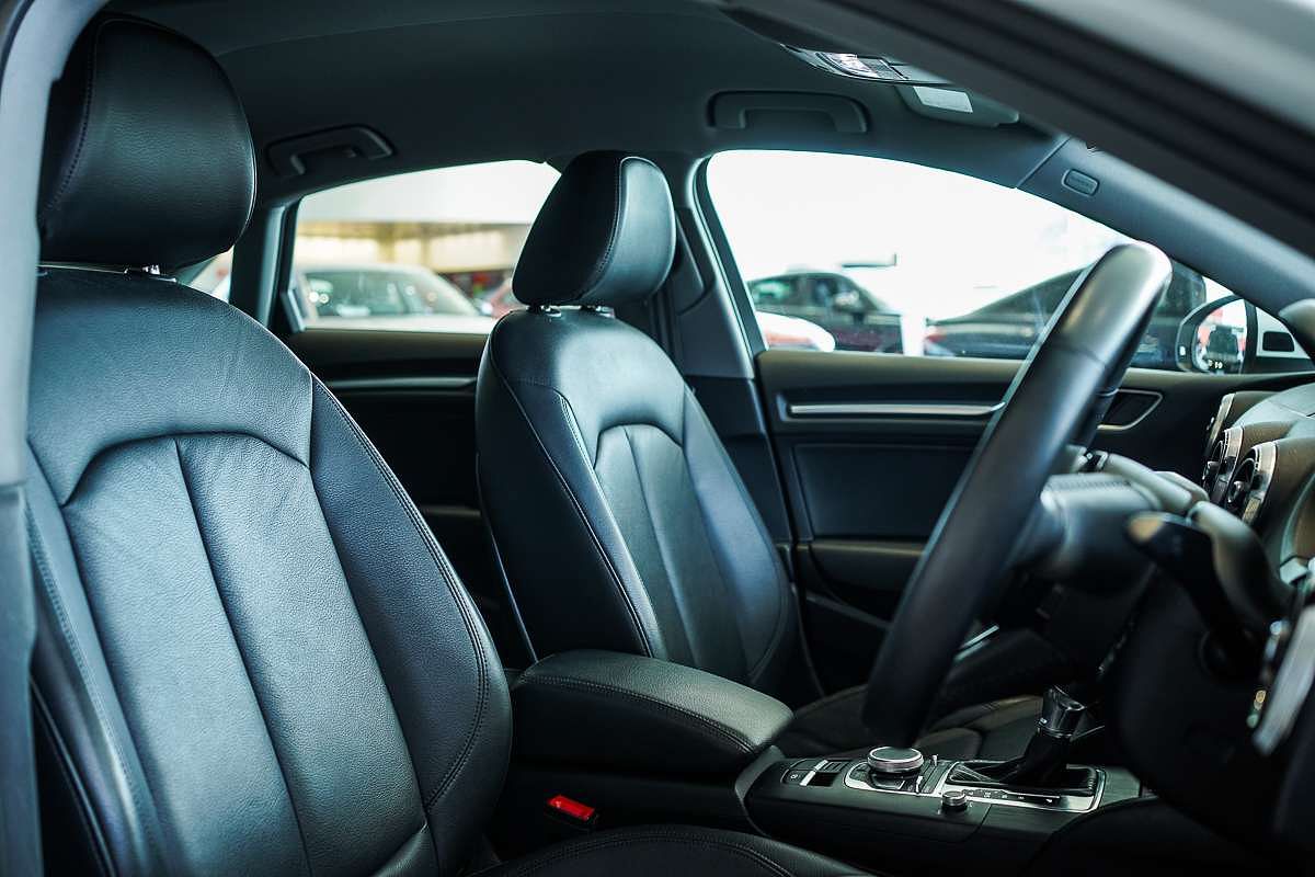 2020 Audi A3 35 TFSI S line plus 8V