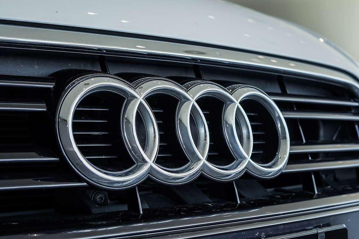 2020 Audi A3 35 TFSI S line plus 8V