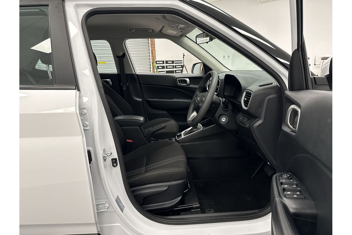 2023 Hyundai Venue QX.V5