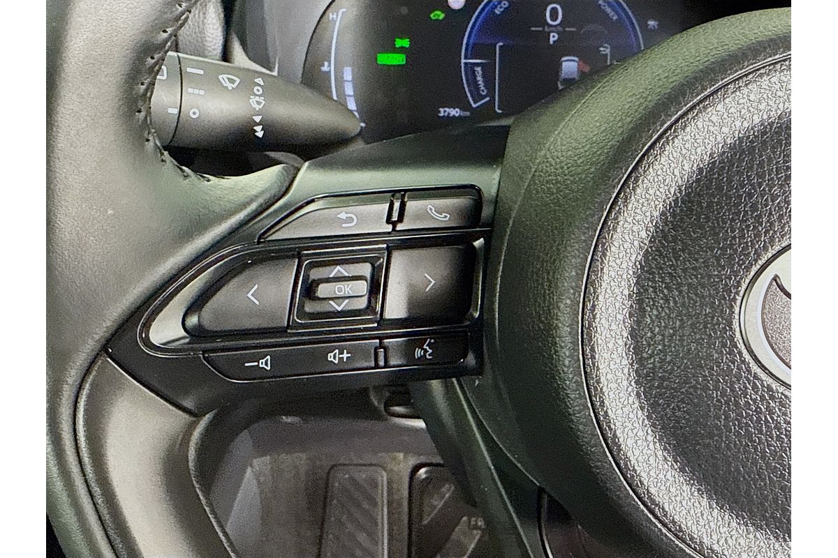 2025 Toyota Yaris Cross Urban MXPJ15R