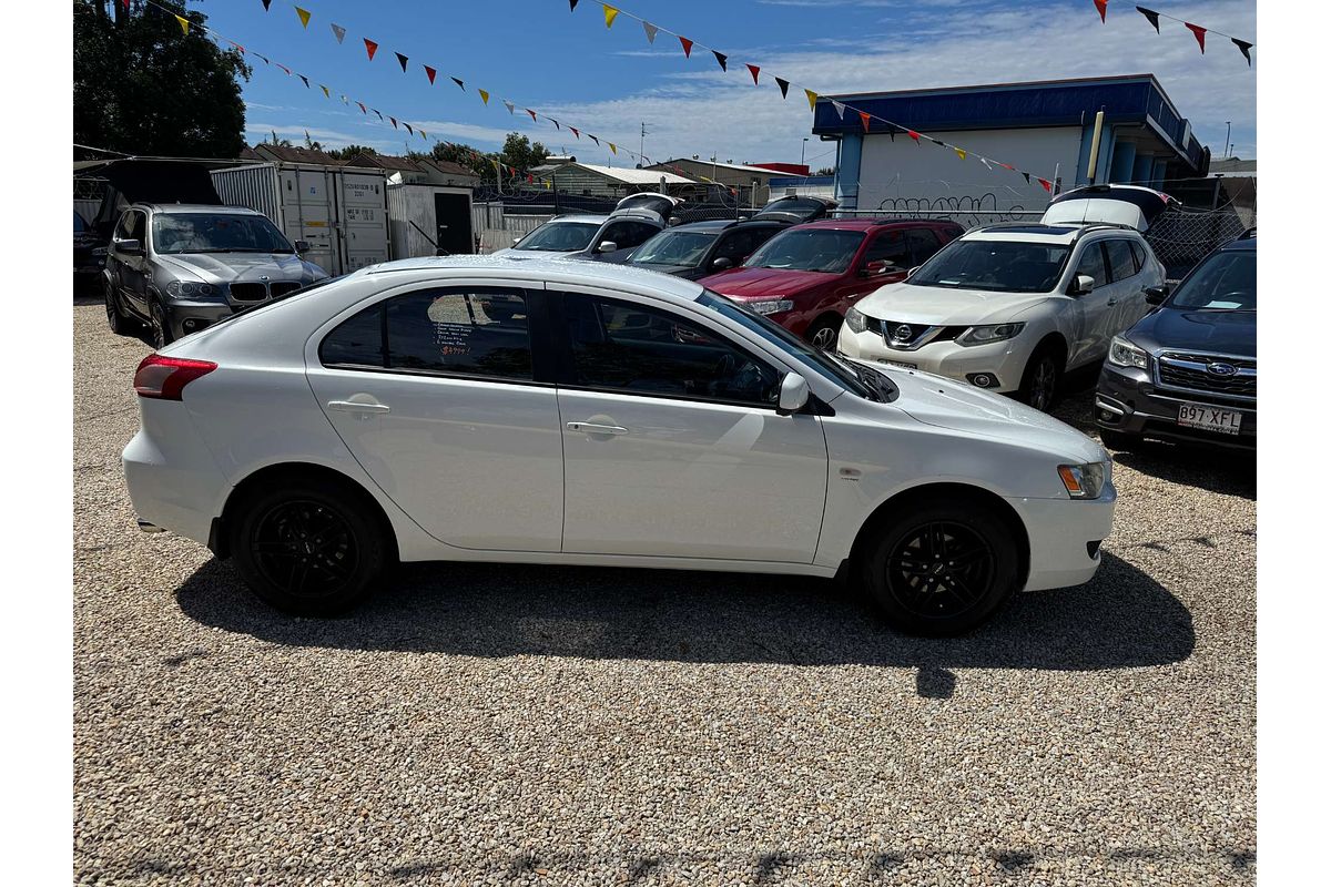 2010 Mitsubishi Lancer ES CJ