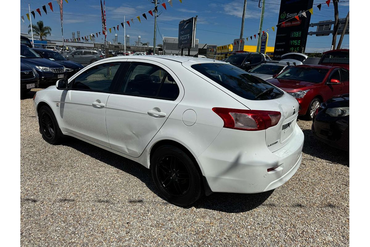 2010 Mitsubishi Lancer ES CJ