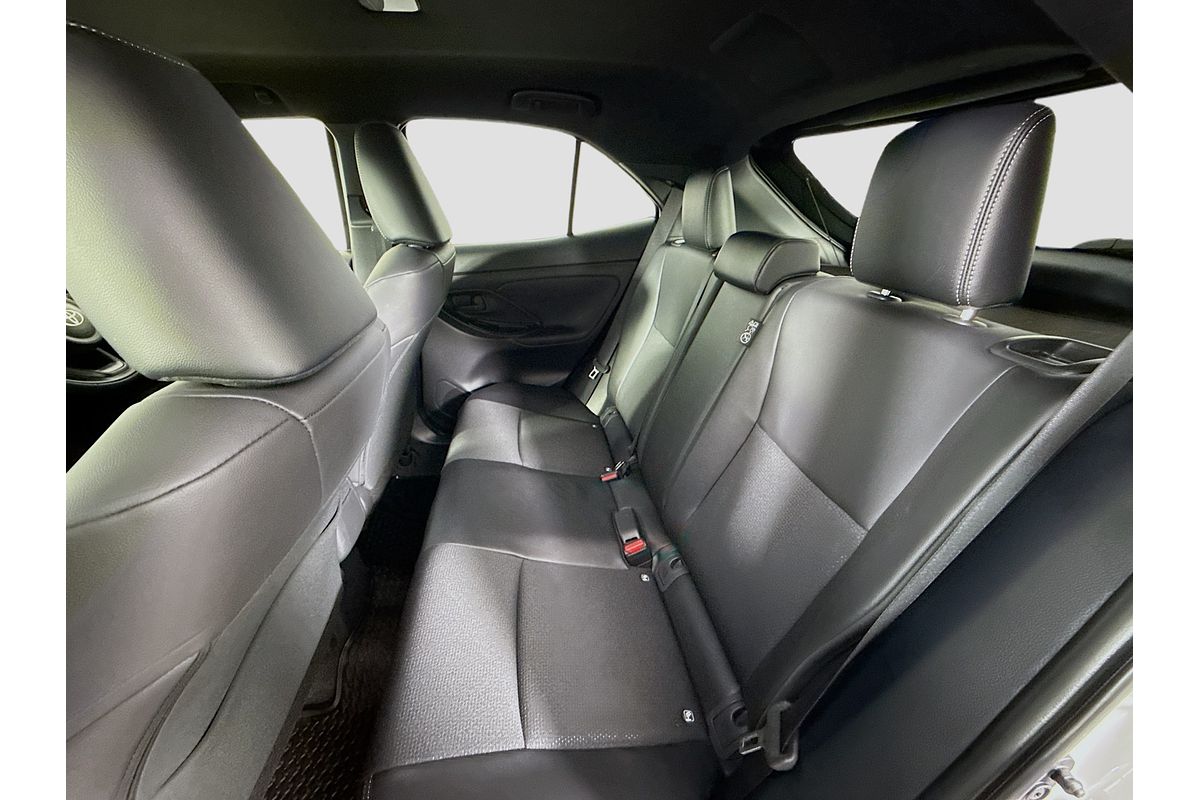 2025 Toyota Yaris Cross Urban MXPJ15R