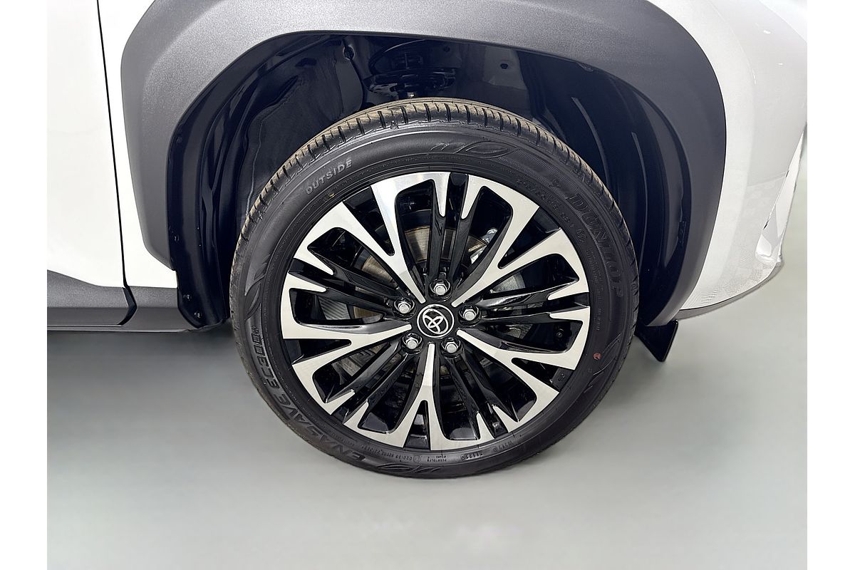 2025 Toyota Yaris Cross Urban MXPJ15R