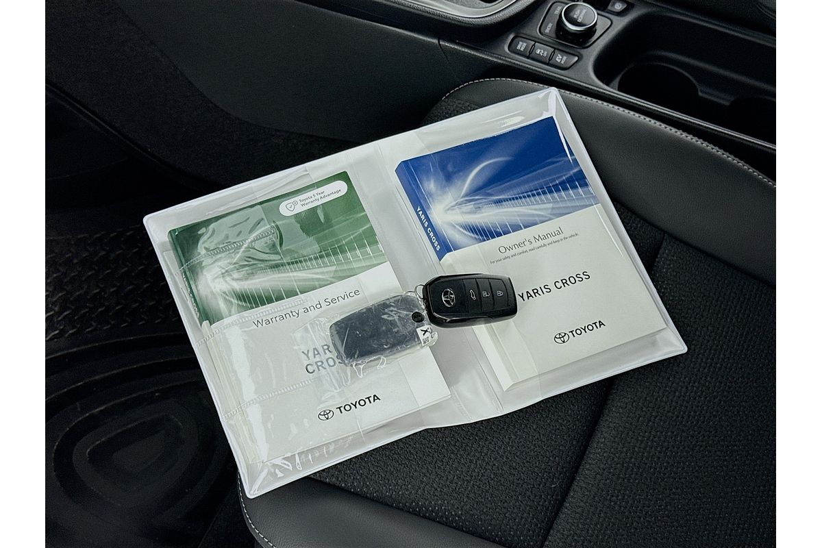 2025 Toyota Yaris Cross Urban MXPJ15R