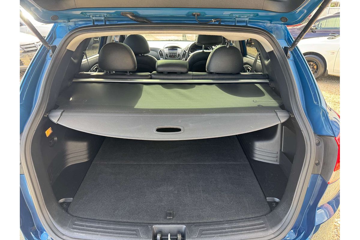 2011 Hyundai ix35 Highlander LM