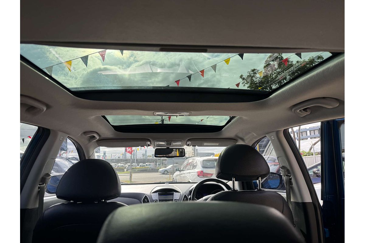 2011 Hyundai ix35 Highlander LM