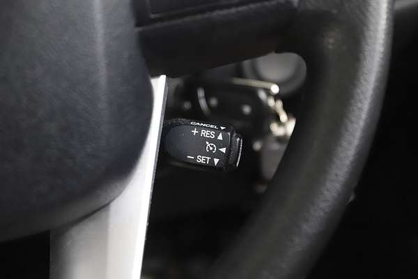 2017 Toyota Hilux Workmate TGN121R Rear Wheel Drive