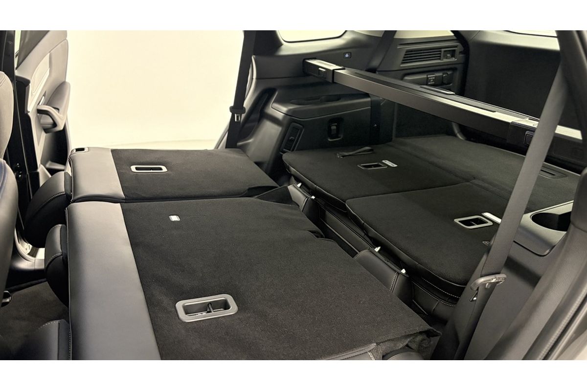 2025 Mazda CX-80 P50e Touring KL