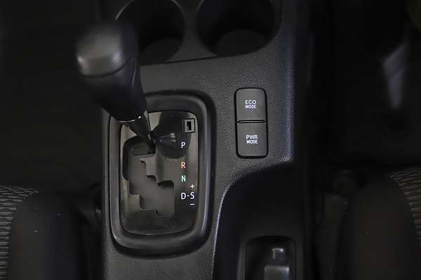 2017 Toyota Hilux Workmate TGN121R Rear Wheel Drive