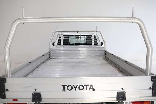 2017 Toyota Hilux Workmate TGN121R Rear Wheel Drive