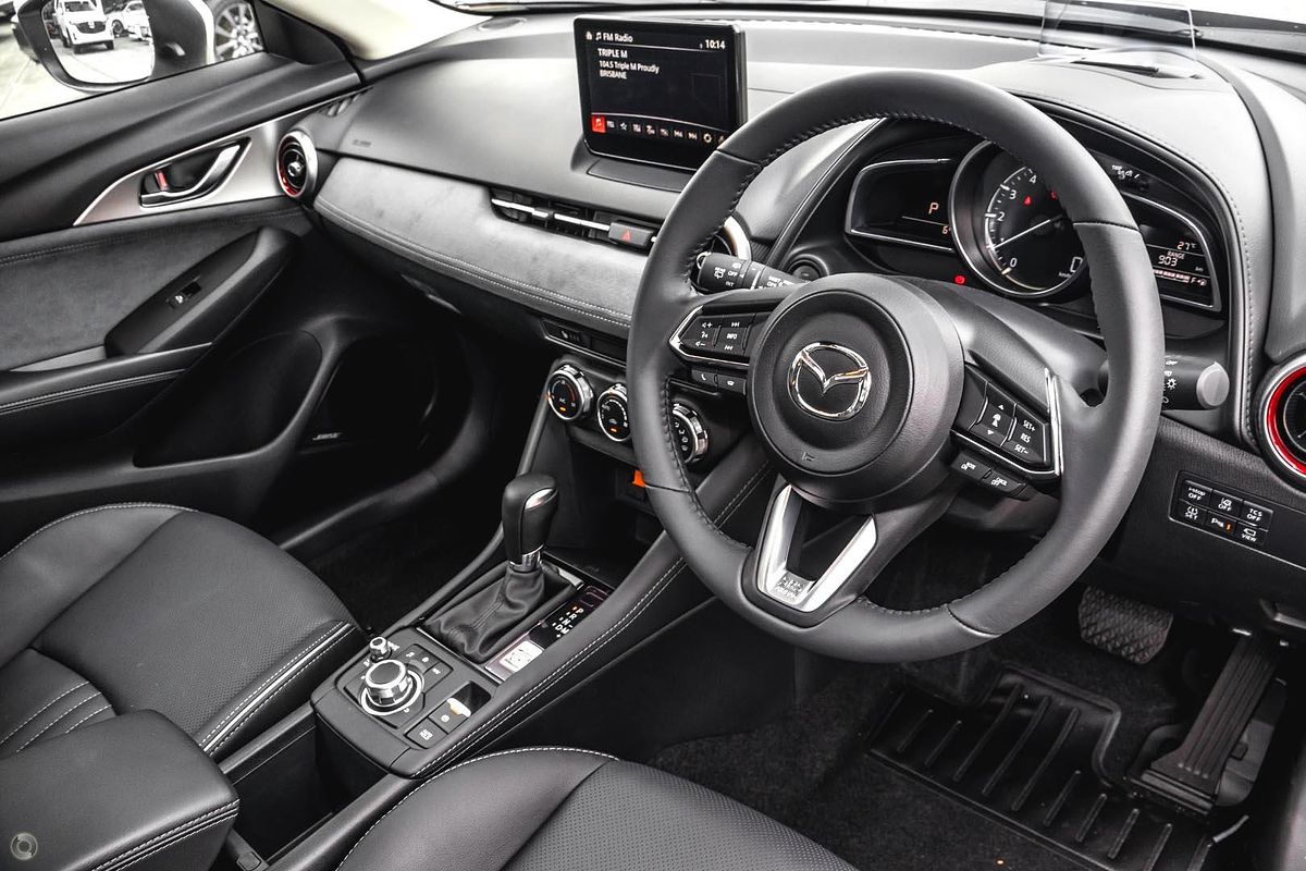 2025 Mazda CX-3 G20 Akari DK