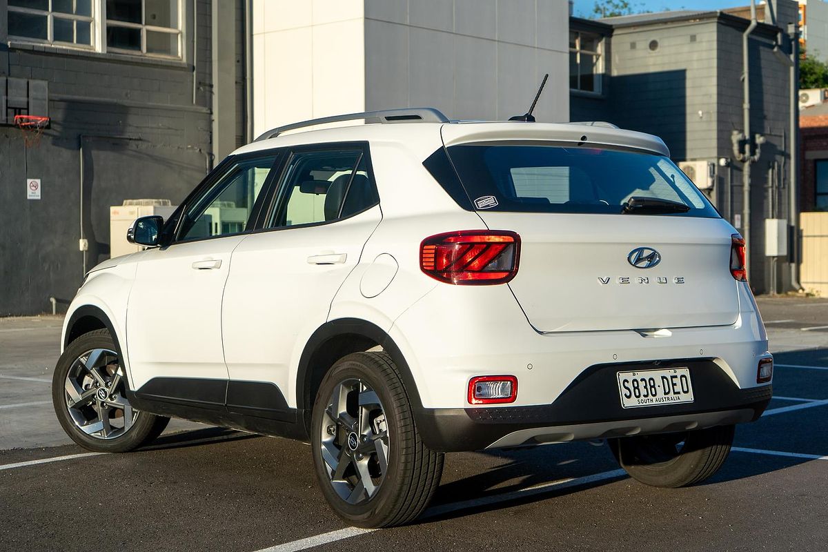 2024 Hyundai Venue Active QX.V5