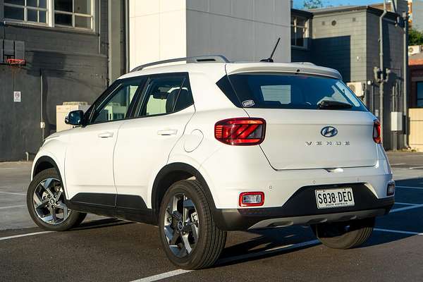 2024 Hyundai Venue Active QX.V5