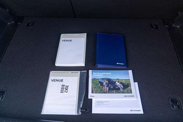 2024 Hyundai Venue Active QX.V5