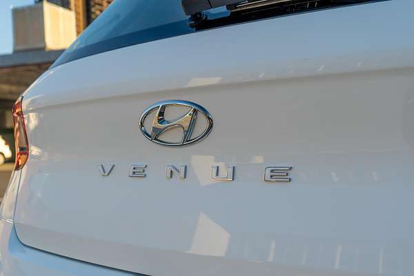 2024 Hyundai Venue Active QX.V5