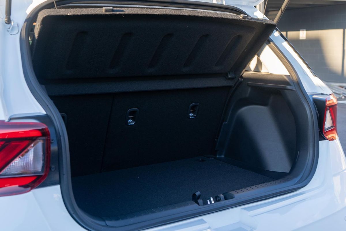 2024 Hyundai Venue Active QX.V5