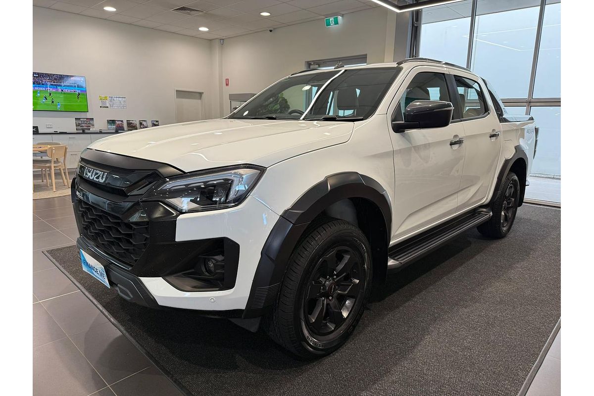2024 Isuzu D-MAX X-TERRAIN 4X4
