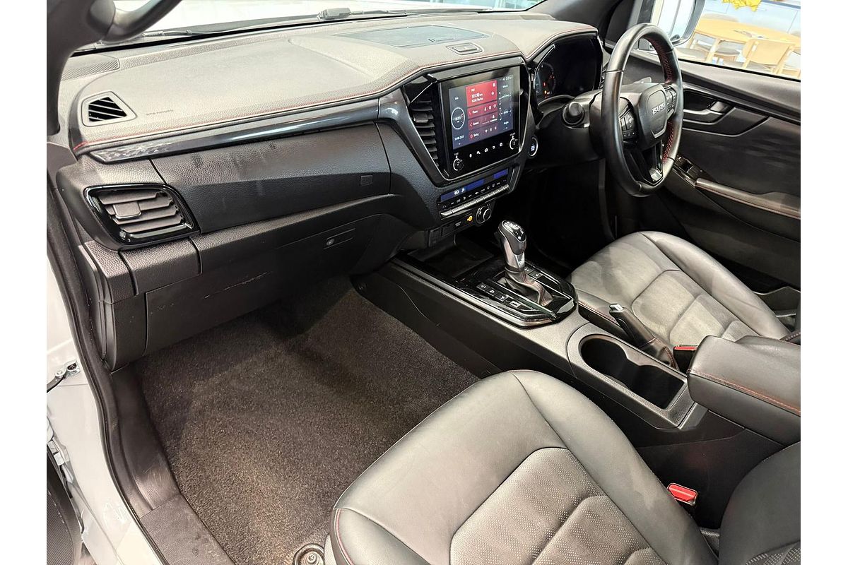 2024 Isuzu D-MAX X-TERRAIN 4X4
