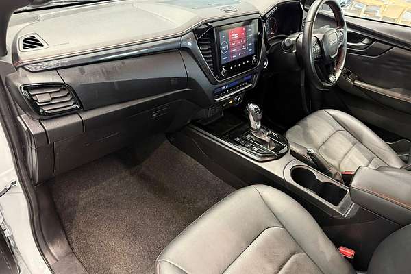 2024 Isuzu D-MAX X-TERRAIN 4X4