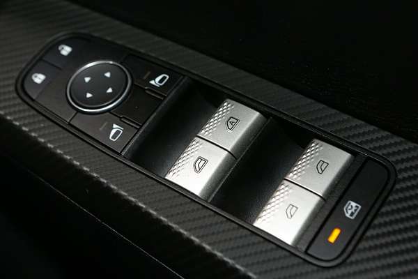 2023 Mitsubishi Outlander ES ZM