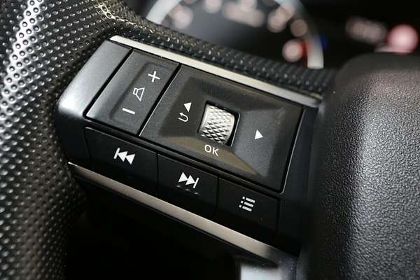 2023 Mitsubishi Outlander ES ZM