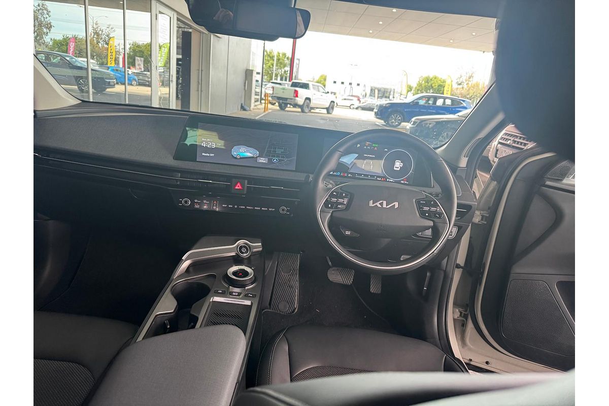 2023 Kia EV6 Air CV