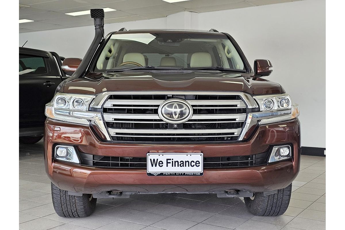 2016 Toyota Landcruiser Sahara VDJ200R