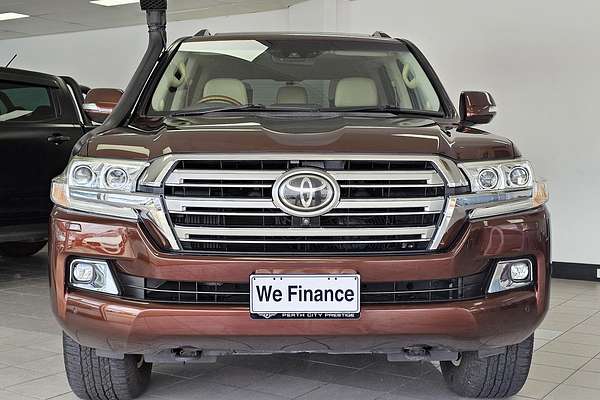2016 Toyota Landcruiser Sahara VDJ200R