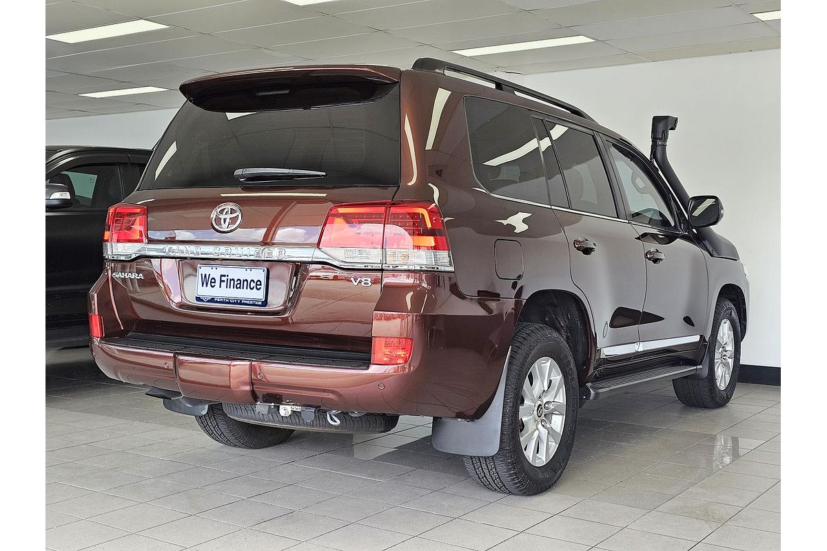 2016 Toyota Landcruiser Sahara VDJ200R