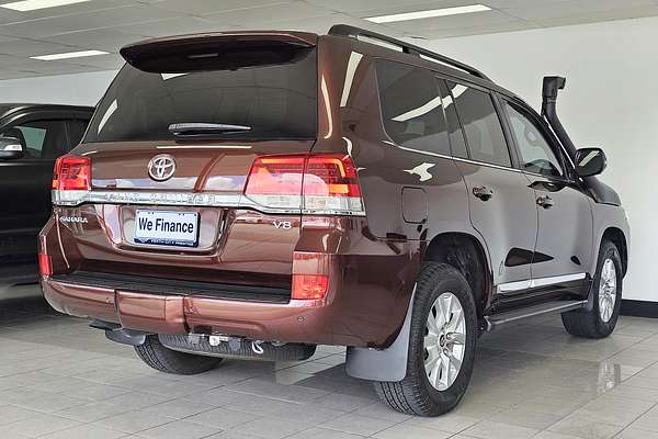 2016 Toyota Landcruiser Sahara VDJ200R