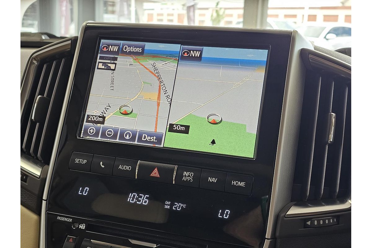 2016 Toyota Landcruiser Sahara VDJ200R