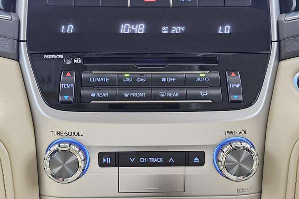 2016 Toyota Landcruiser Sahara VDJ200R