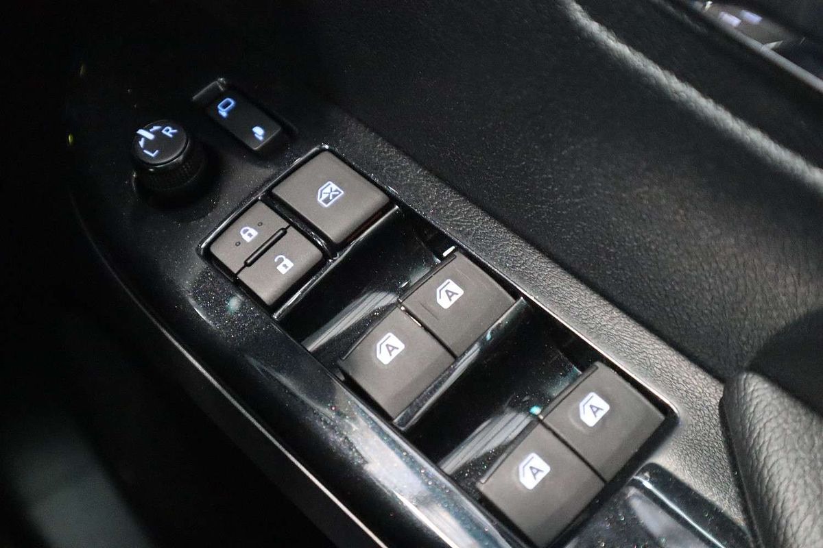 2023 Toyota Hilux Rogue GUN126R 4X4