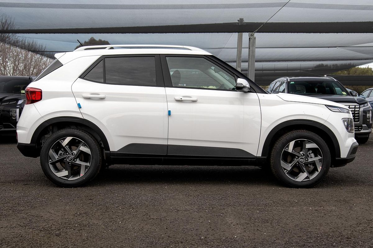 2025 Hyundai Venue Elite QX.V5