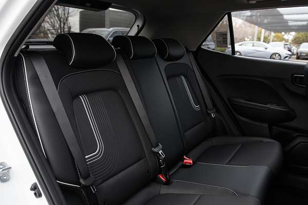 2025 Hyundai Venue Elite QX.V5