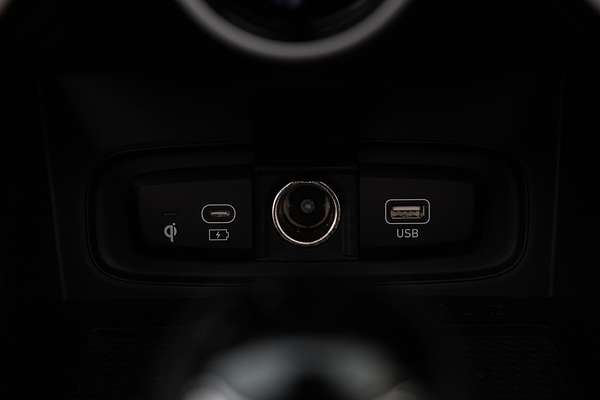 2025 Hyundai Venue Elite QX.V5