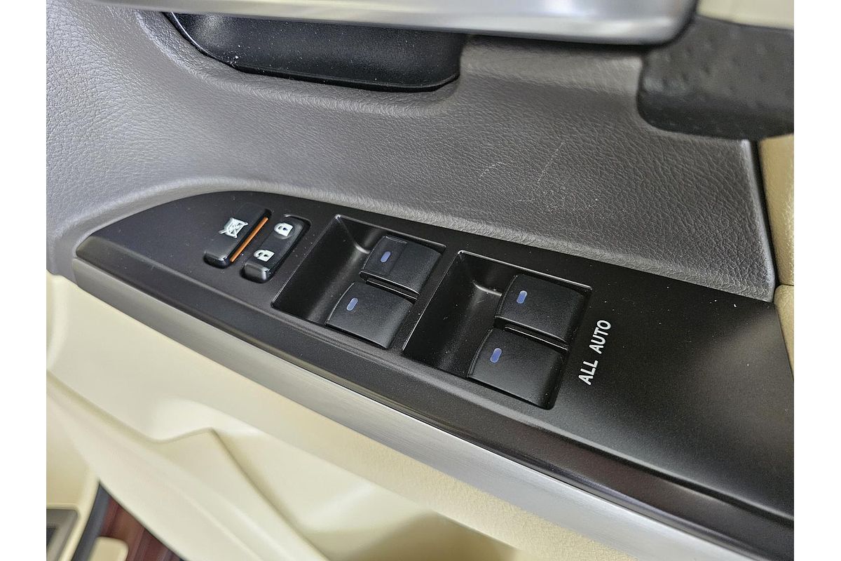 2016 Toyota Landcruiser Sahara VDJ200R