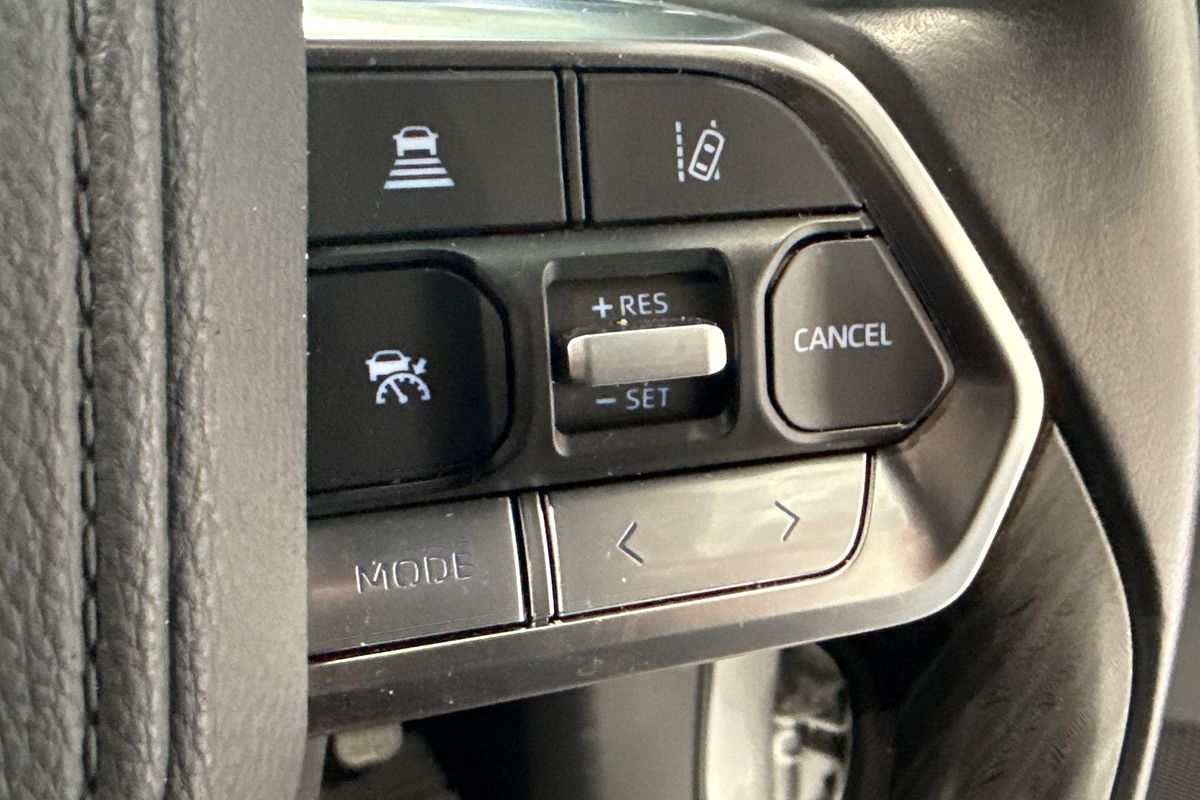 2023 Toyota Landcruiser Sahara ZX FJA300R