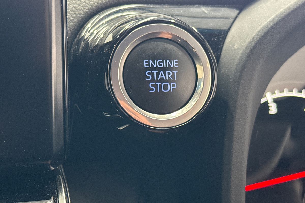 2023 Toyota Landcruiser Sahara ZX FJA300R