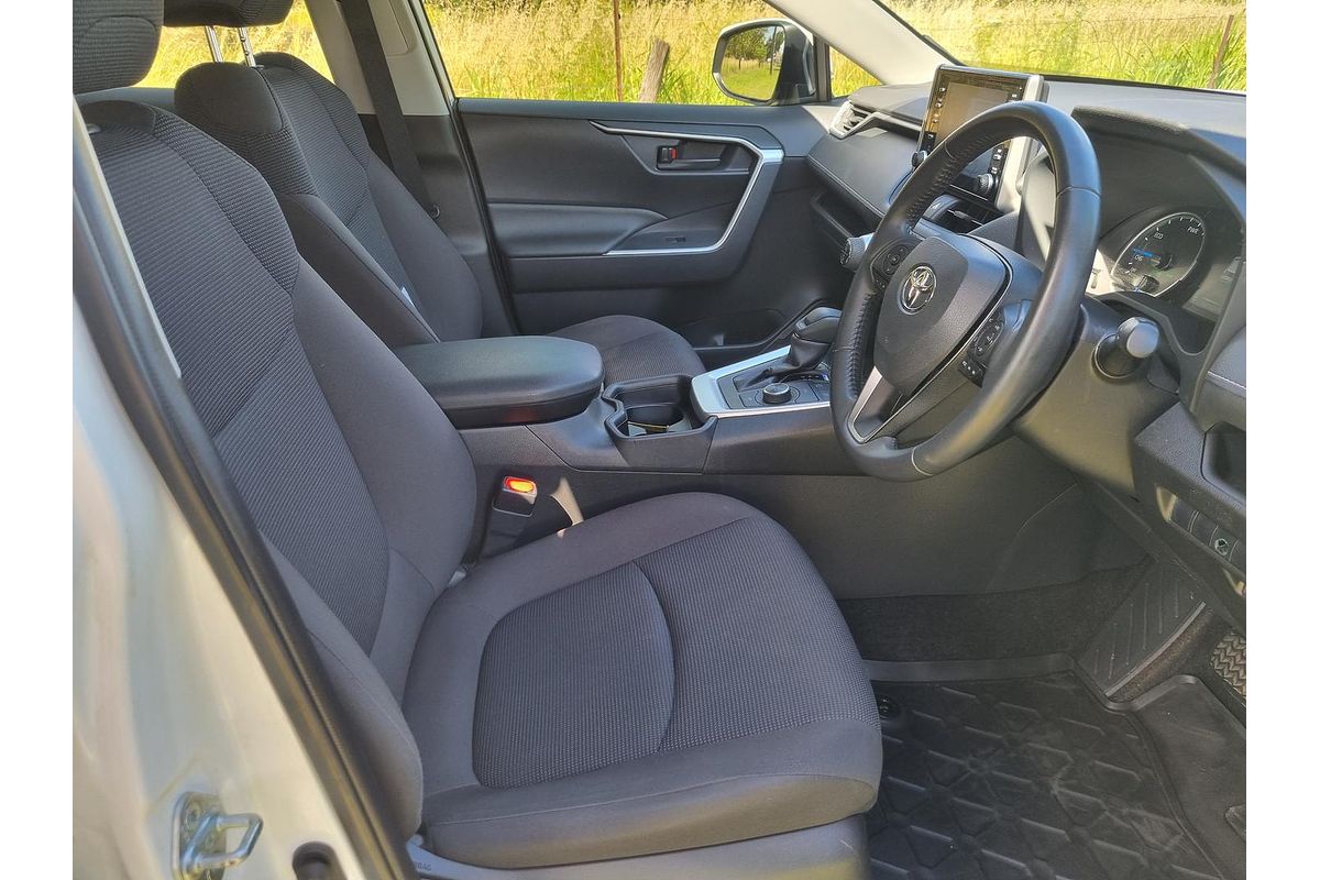 2021 Toyota RAV4 GX AXAH54R