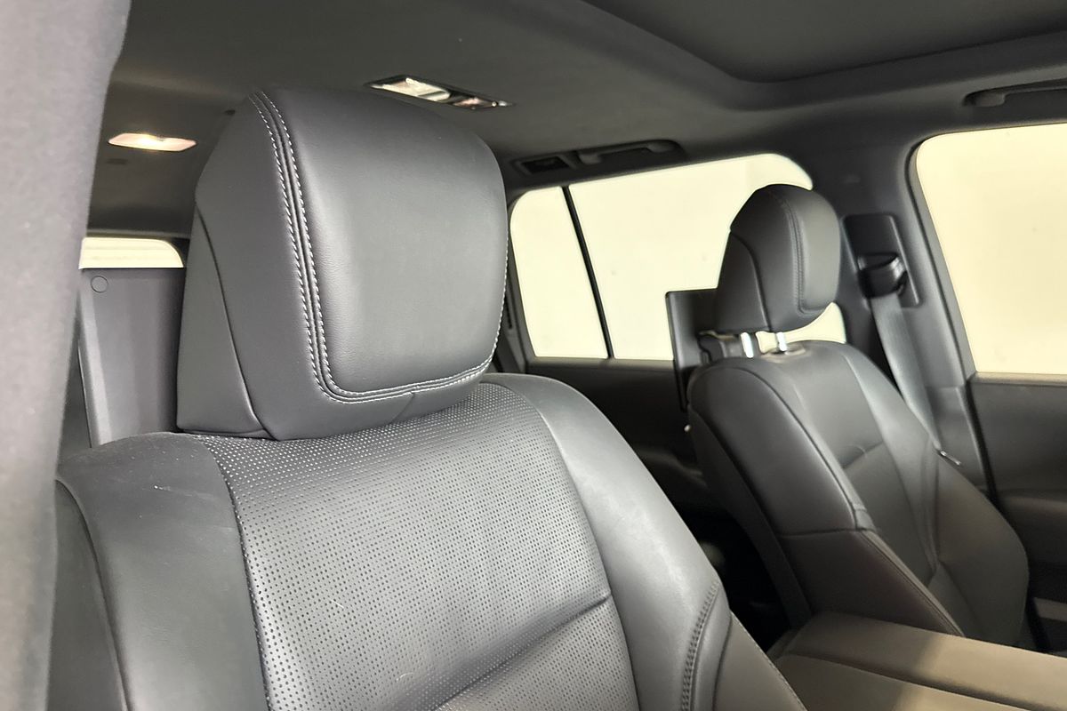 2023 Toyota Landcruiser Sahara ZX FJA300R