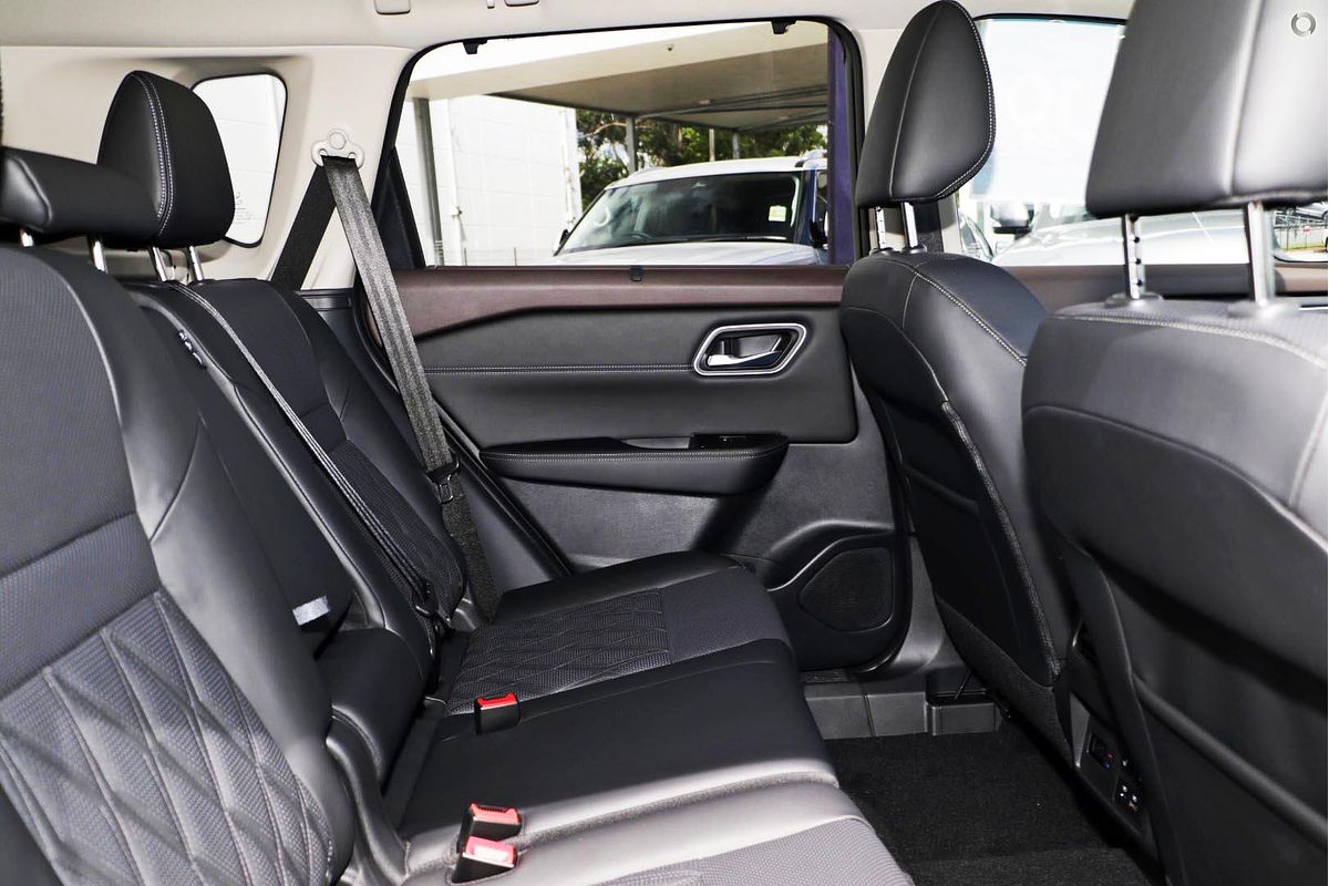 2025 Nissan X-TRAIL Ti-L e-POWER T33