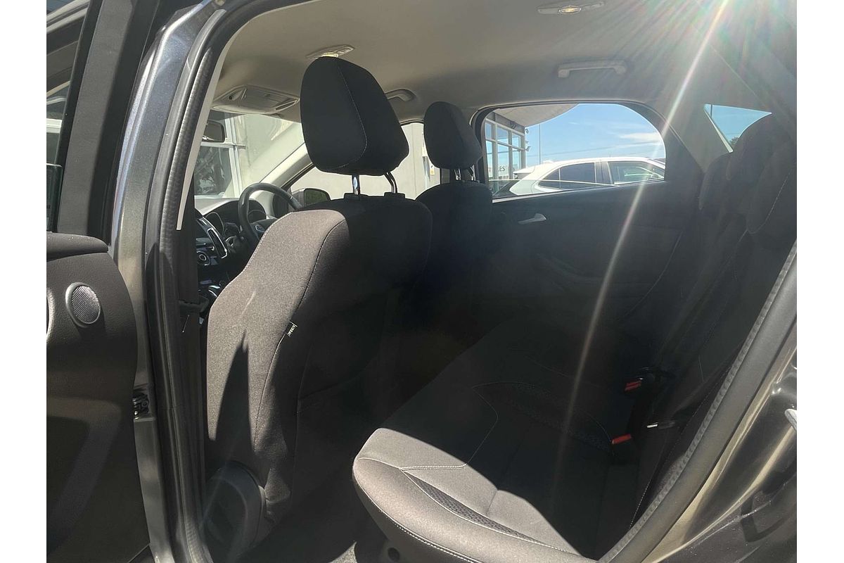 2016 Ford Focus Sport LZ