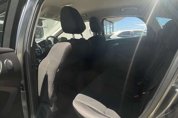 2016 Ford Focus Sport LZ